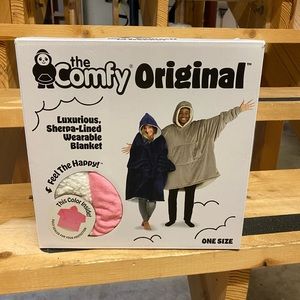 Comfy hoodie blanket